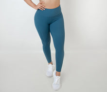 Load image into Gallery viewer, Chics Performance leggins Blue - Spring Collection