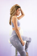 Load image into Gallery viewer, Lilac Tie Dye Leggings - Chics fit wear

